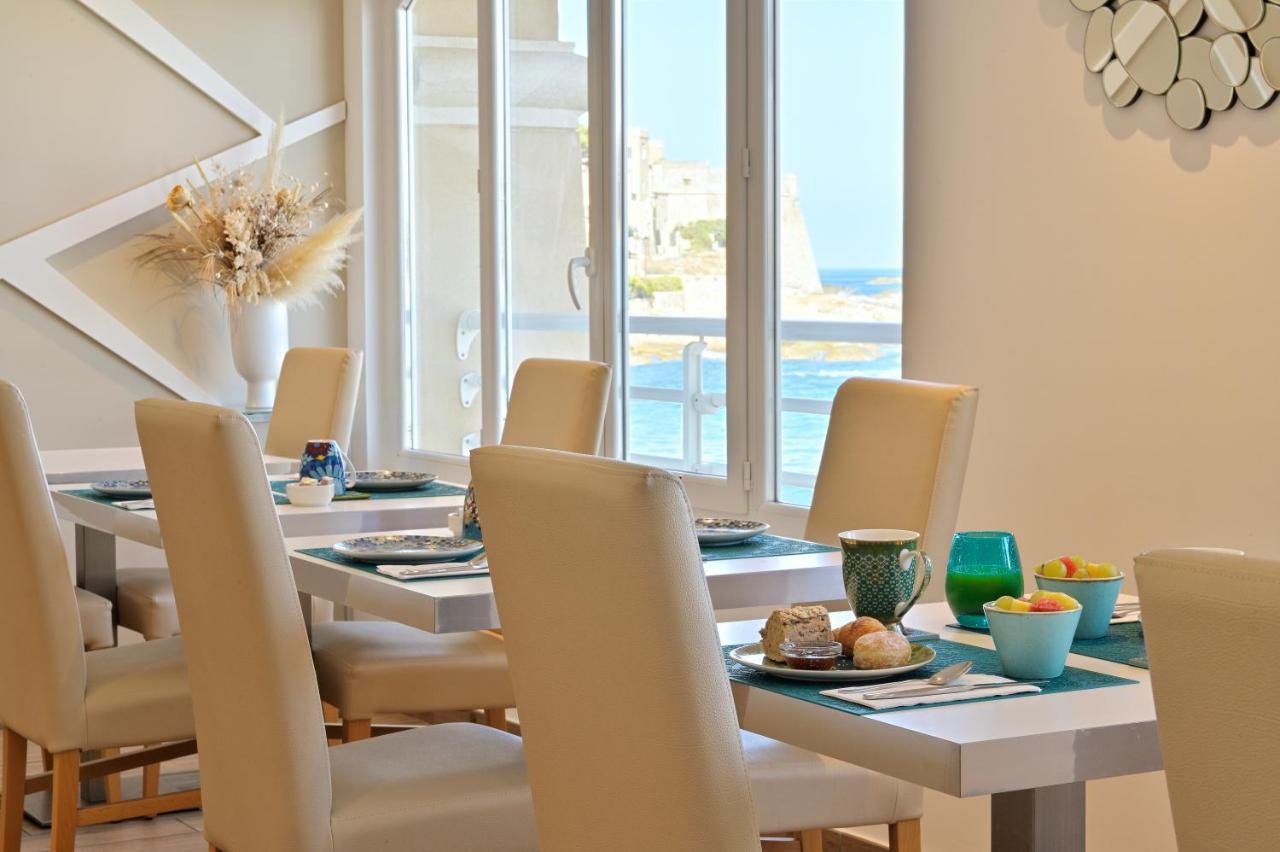 Hotel Beau Rivage Algajola (Corsica)